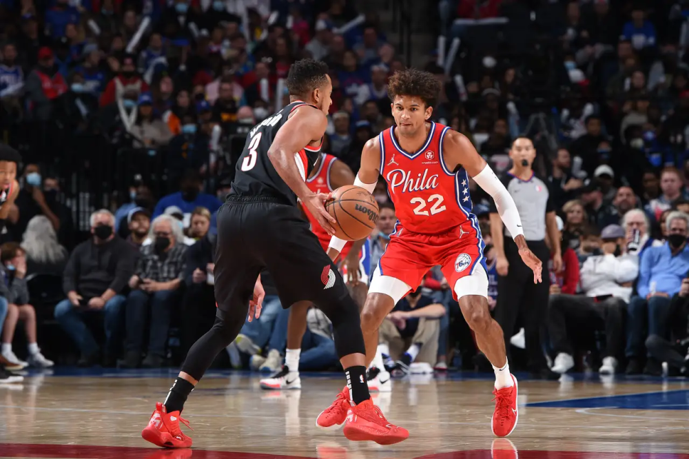 CBA季后赛赛程吃紧；莱比锡今晨手感冰凉；气氛紧张；医务组通报恢复 -奇异果官网入口