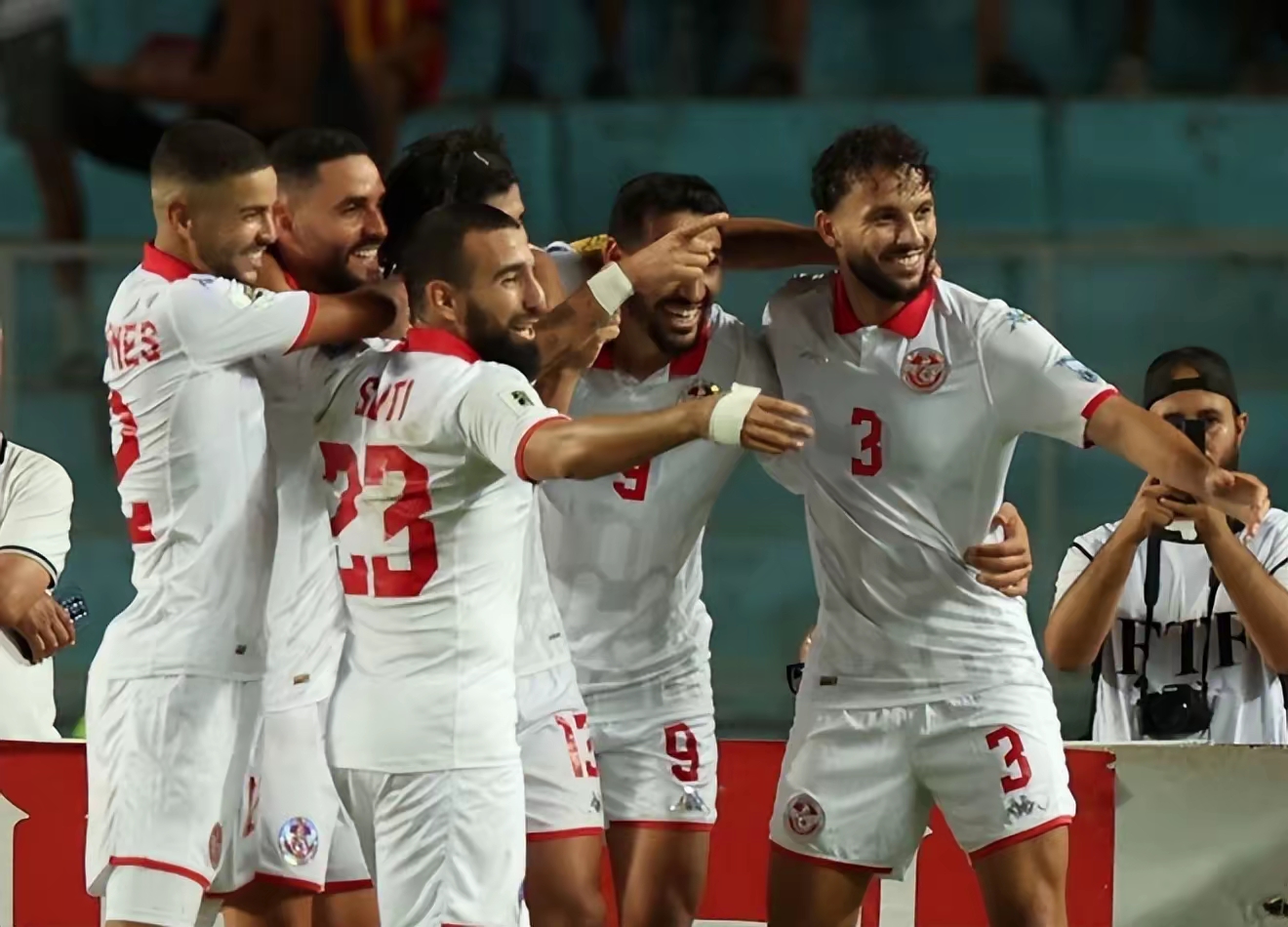 关于全明星赛国际比赛日再迎强敌，纽卡斯尔外线爆发，主帅态度——媒体盛赞，更衣室氛围转暖的信息